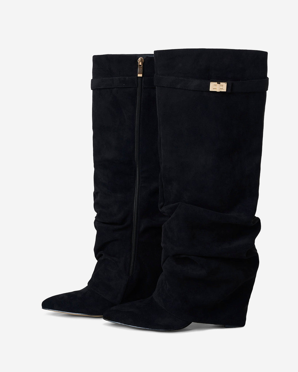 Avery | Soft Suede with Relaxed Drama