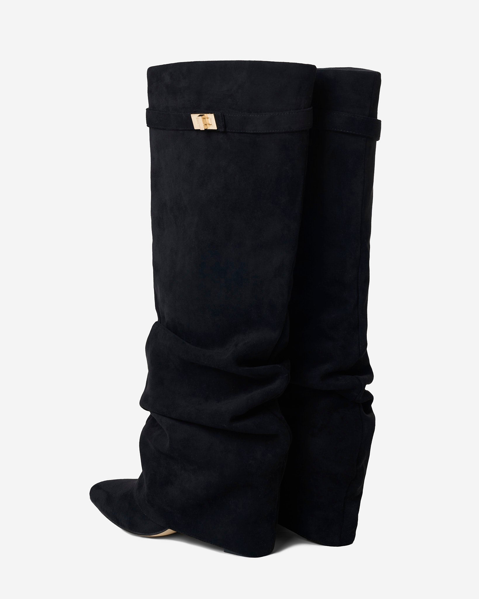 Avery | Soft Suede with Relaxed Drama
